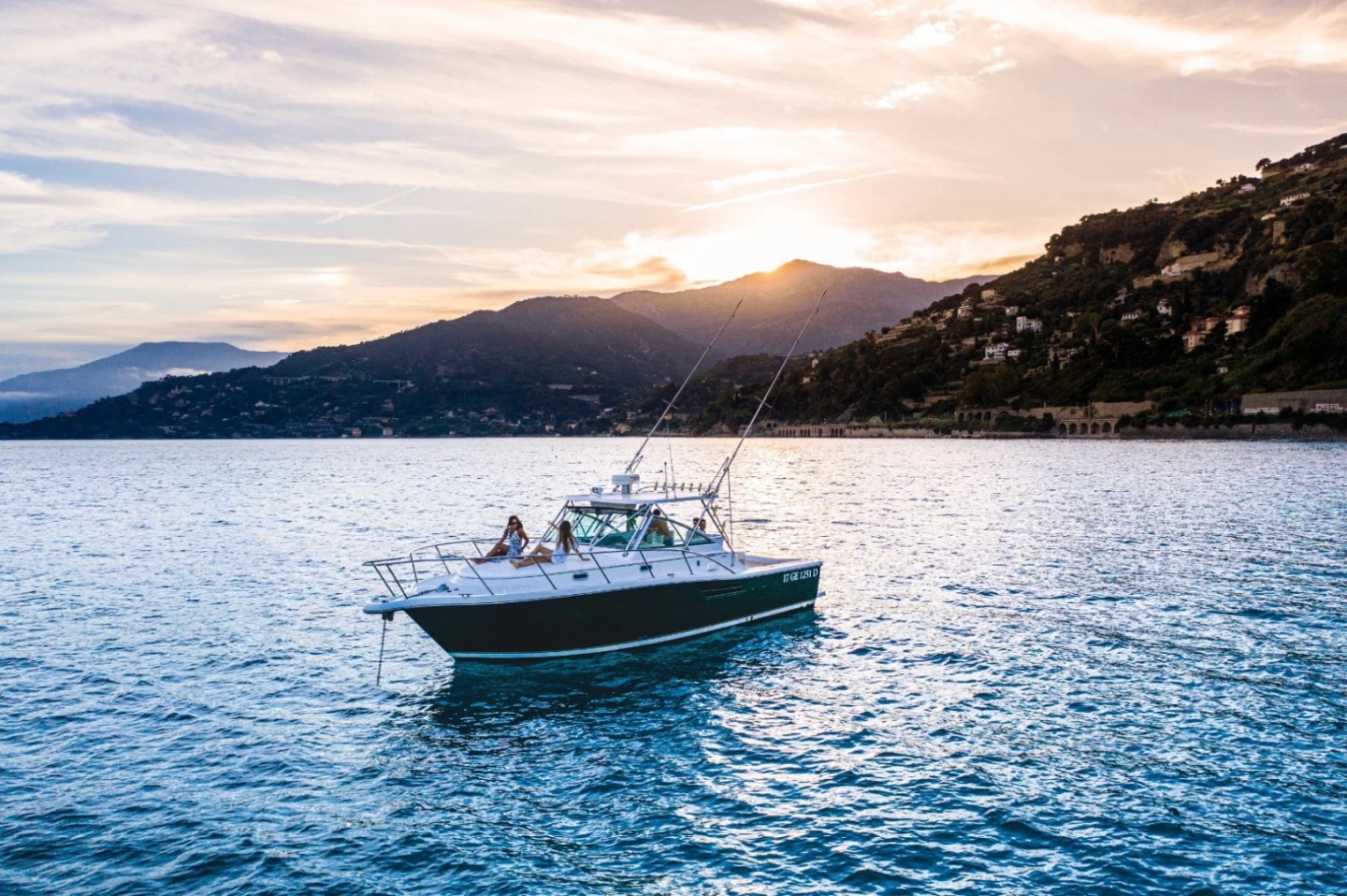 Alquiler Marsella - Pursuit 3400 en SamBoat