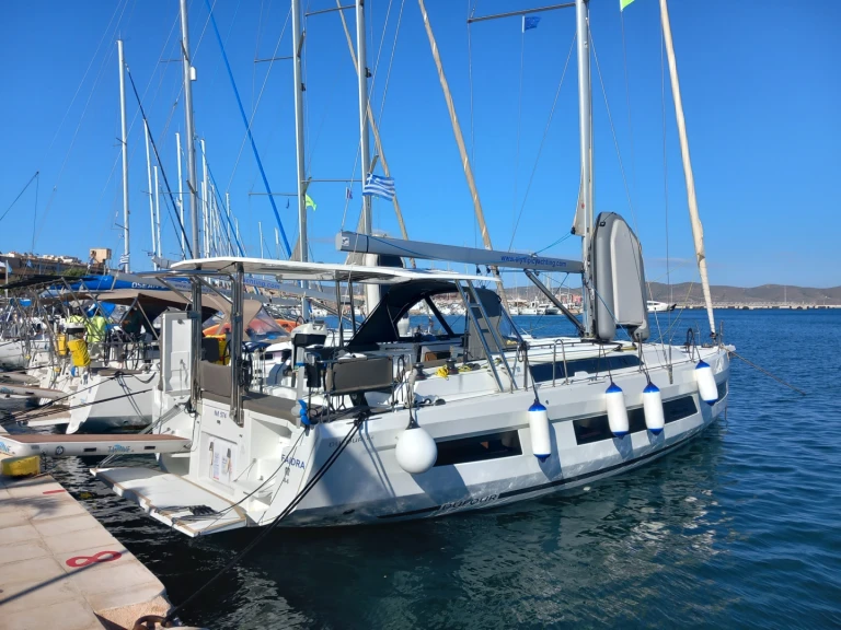 Alquiler Lávrio - Dufour Dufour 44 en SamBoat