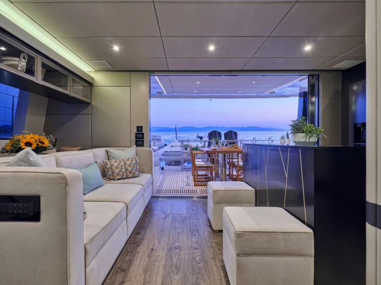 Alquiler Catamarán Sunreef con o sin  título de navegación