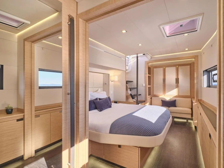 Alquiler de barcos Néa Péramos barato de Fountaine Pajot Power Alegria 67 (5 cab)