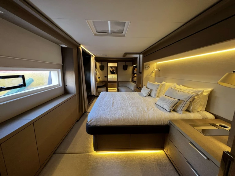 Alquiler de Lagoon Lagoon Seventy 8 (3 cab) en Kallithea