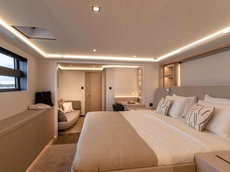 Alquiler de Catamarán, con o sin patrón Fountaine Pajot Néa Péramos