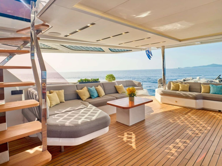Alquiler de Catamarán, con o sin patrón Fountaine Pajot Néa Péramos