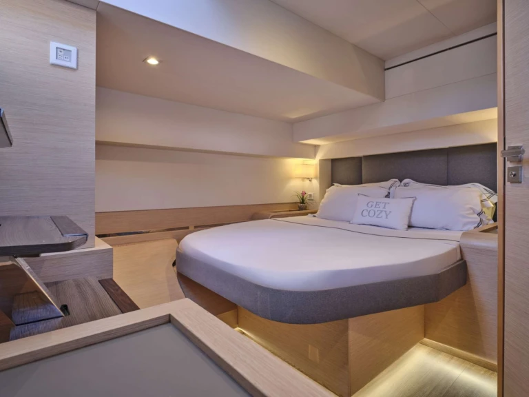 Fountaine Pajot Fountaine Pajot Alegria 67 (5 cab) de alquiler a Néa Péramos