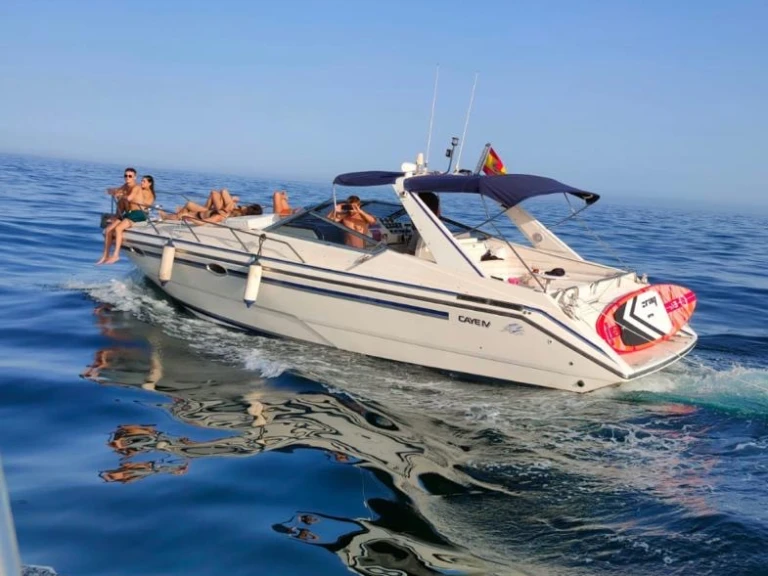 Alquiler de Glastron Riviera 350 IV en Marbella