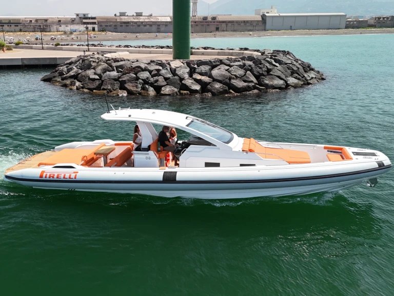Alquiler de Lancha, con o sin patrón Pirelli Castellammare di Stabia