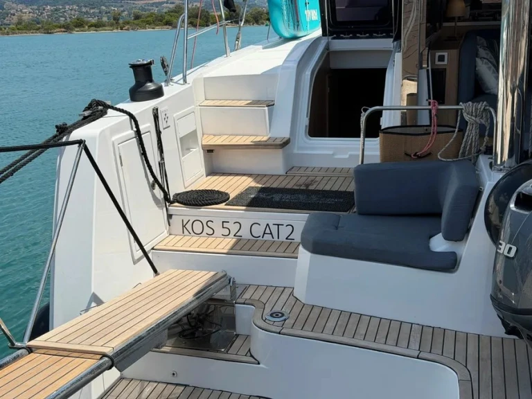 Catamarán para alquilar Lefkáda al mejor precio