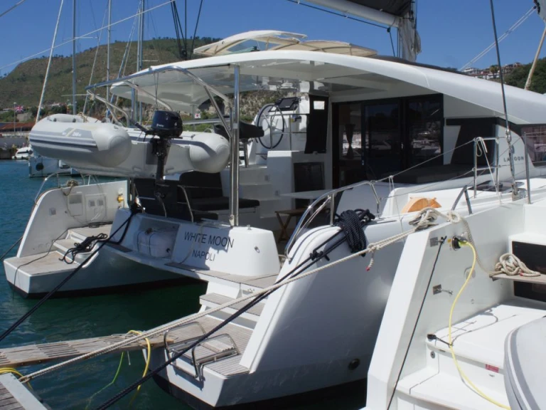Alquiler de Catamarán, con o sin patrón Lagoon Pozzuoli