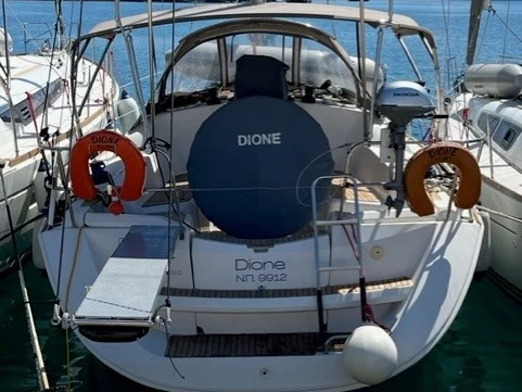 Velero para alquilar Néa Péramos al mejor precio