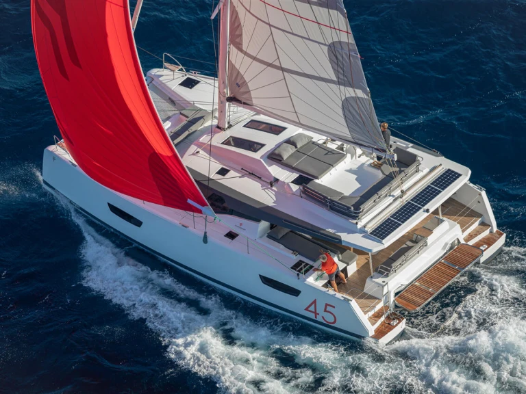 Catamarán para alquilar Isla Corazón de Jesús al mejor precio