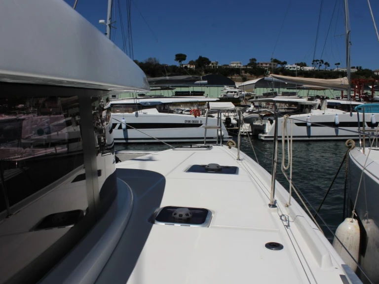 Alquiler Pozzuoli - Lagoon Lagoon 42 en SamBoat