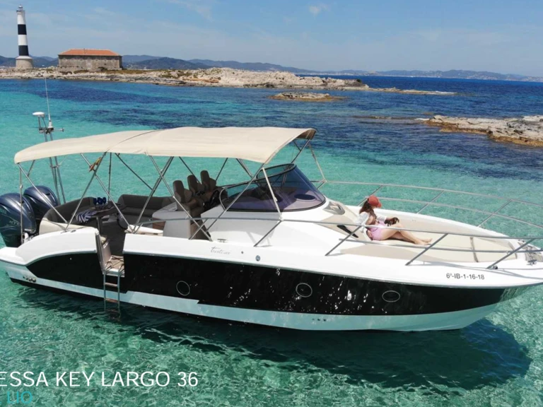 Alquiler de embarcaciones Sessa Marine Key Largo 36 enIbiza (Ciudad) en Samboat