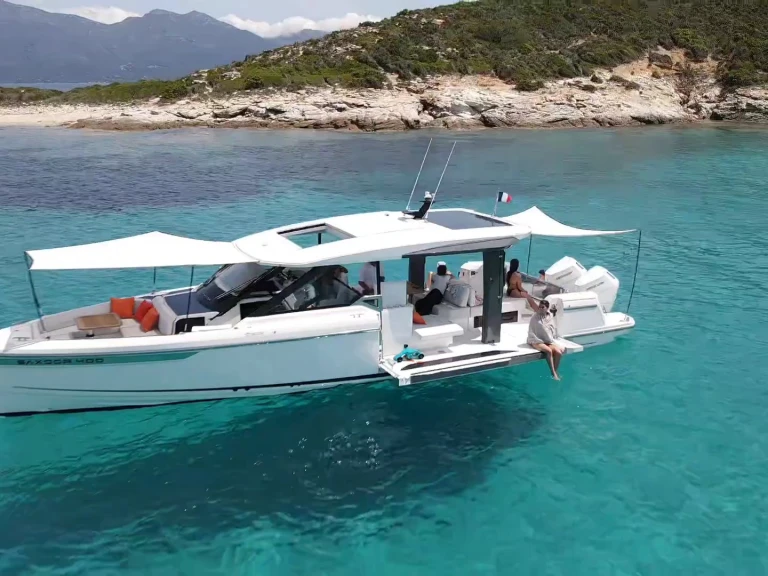 Lancha para alquilar Golfe de Saint-Tropez al mejor precio