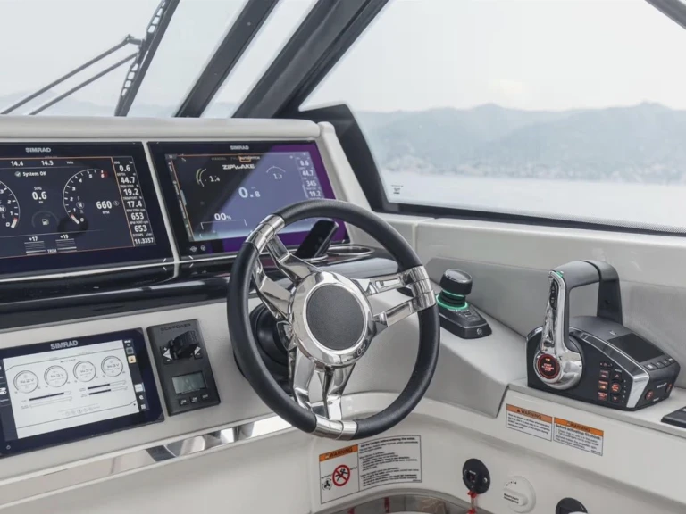 Alquiler de barcos Golfe de Saint-Tropez barato de Saxdor 400 GTO