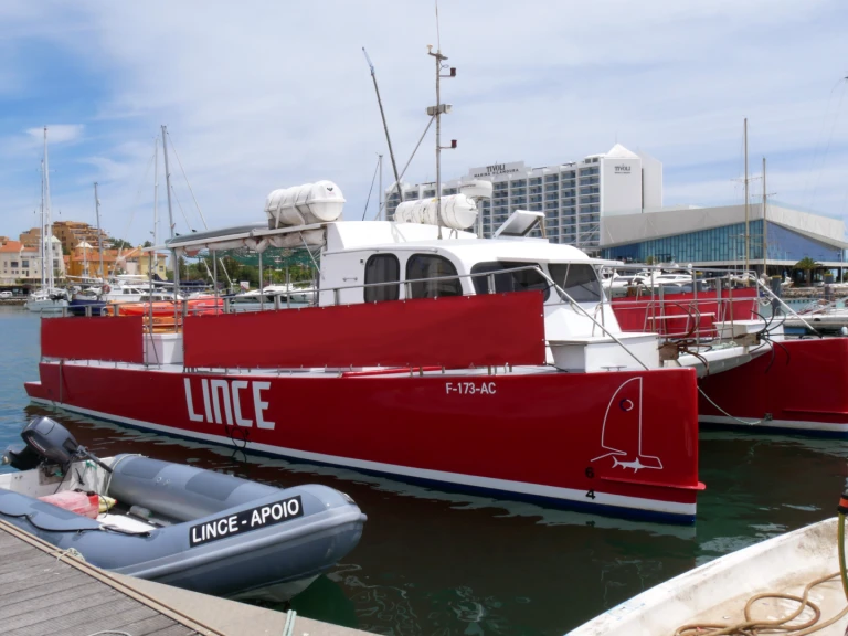 Custom Custom de alquiler a Vilamoura