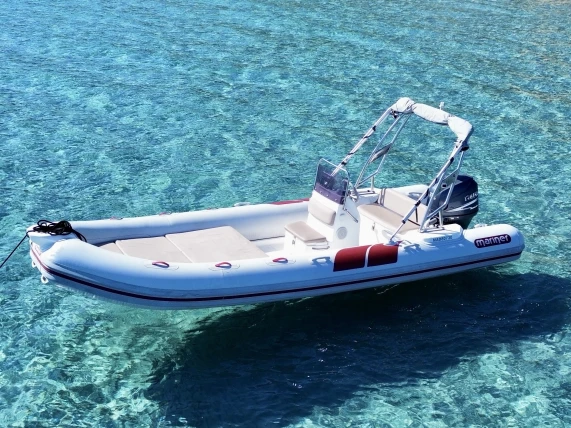 Alquiler de Mariner Mariner 620 en Hyères