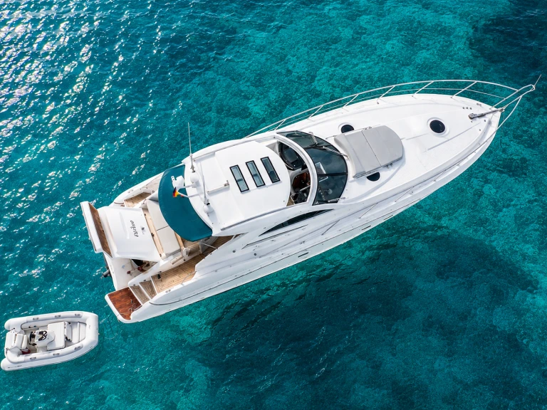 Alquiler de embarcaciones Sunseeker Portofino 53 enMarina de Dénia en Samboat