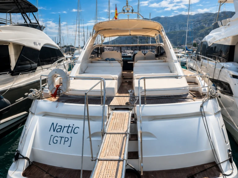 Alquiler de Yate de lujo, con o sin patrón Princess Marina de Dénia