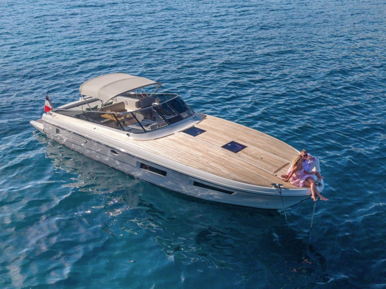 Alquiler de Itama Itama 45 en Saint-Raphaël
