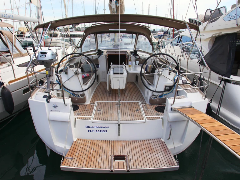 Alquiler de Jeanneau Sun Odyssey 469 en Benítses