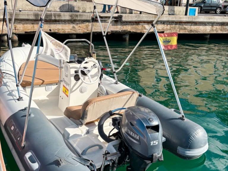 Alquiler de embarcaciones Lomac Lomac 400 Open GL enMahón en Samboat