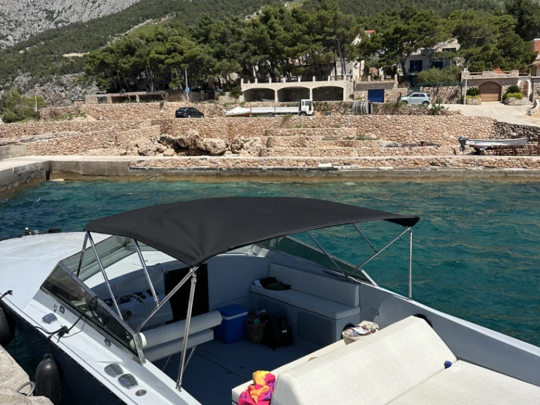 Lancha para alquilar Hvar al mejor precio