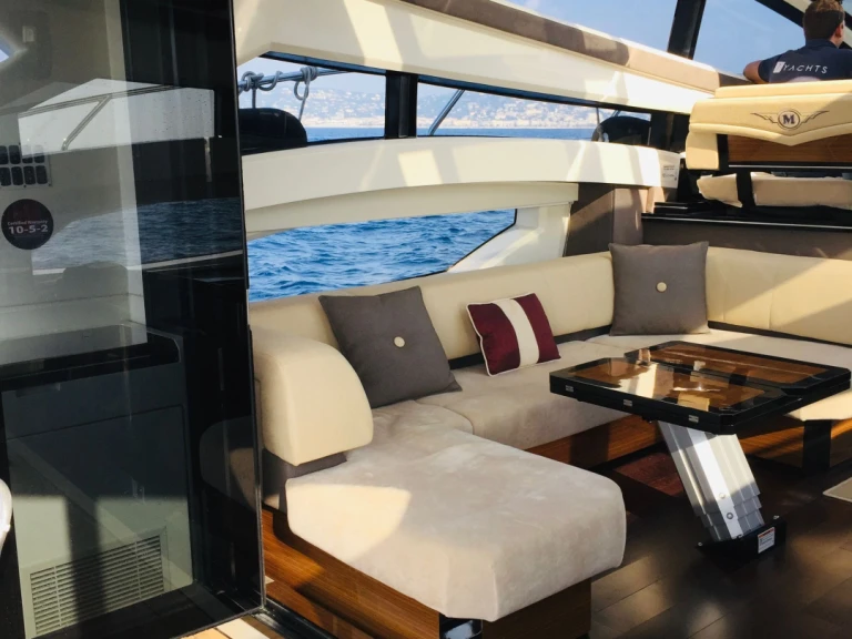Marquis 500 de alquiler a Saint-Tropez
