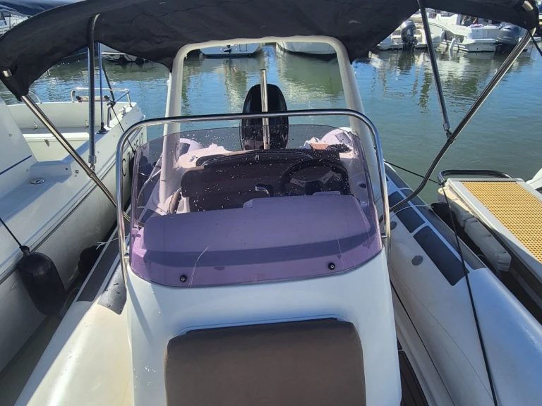 Alquiler de embarcaciones Brig Eagle 650 enArcachon en Samboat
