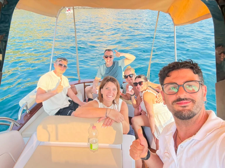 Alquiler de Mimi 8.50 en Positano