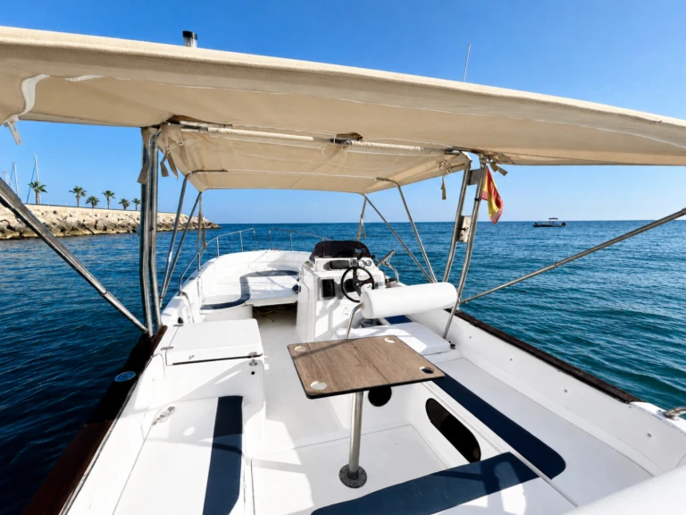 Alquiler de barcos Barcelona barato de Eden 22