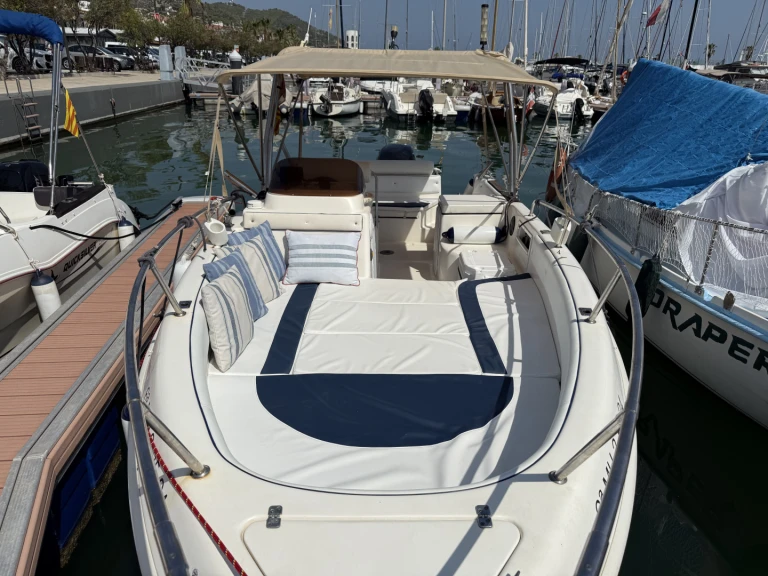Alquiler Lancha en Barcelona - Marinello Eden 22