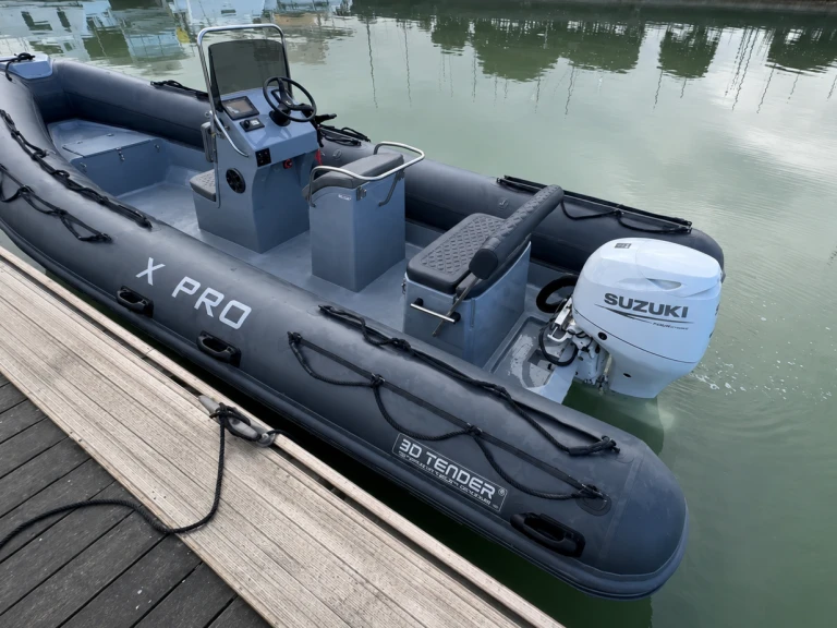 3D Tender X Pro 589 de alquiler a Larmor-Plage
