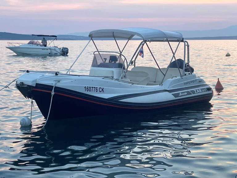 Zar ZAR 57 Welldeck de alquiler a Selce