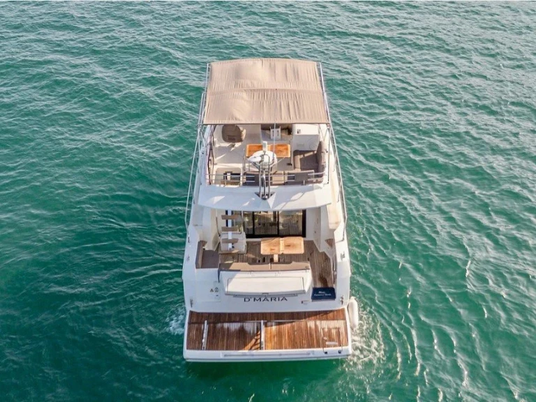 Alquiler Barco de motor Prestige con o sin  título de navegación