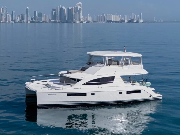 Alquiler de barcos Panama City Beach barato de Leopard 51