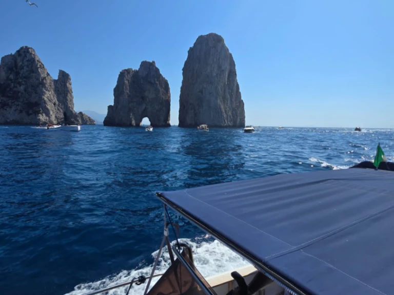 Alquiler de Lancha, con o sin patrón Mano Marine Castellammare di Stabia
