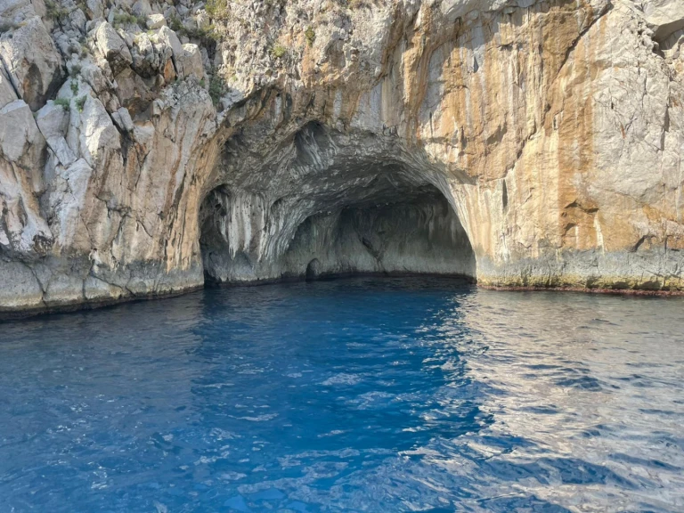 Lancha para alquilar Castellammare di Stabia al mejor precio