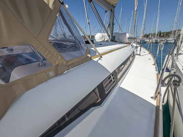 Alquiler Pula - Jeanneau Sun Odyssey 449 en SamBoat