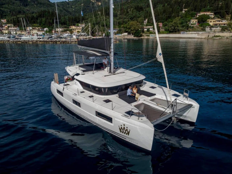 Alquiler Catamarán Lagoon con o sin  título de navegación