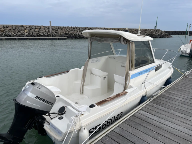 Alquiler de Jeanneau Merry Fisher 530 HB Cabine en Les Sables-d'Olonne