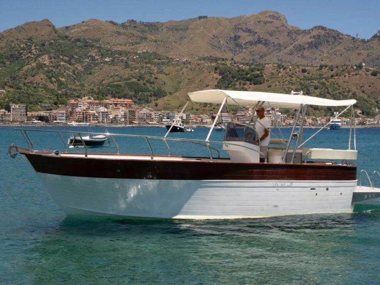 Alquiler Lancha en Giardini-Naxos - viveur 28 open