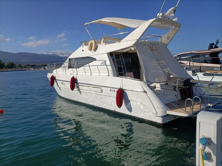 Azimut Azimut 40 de alquiler a Porto-Vecchio