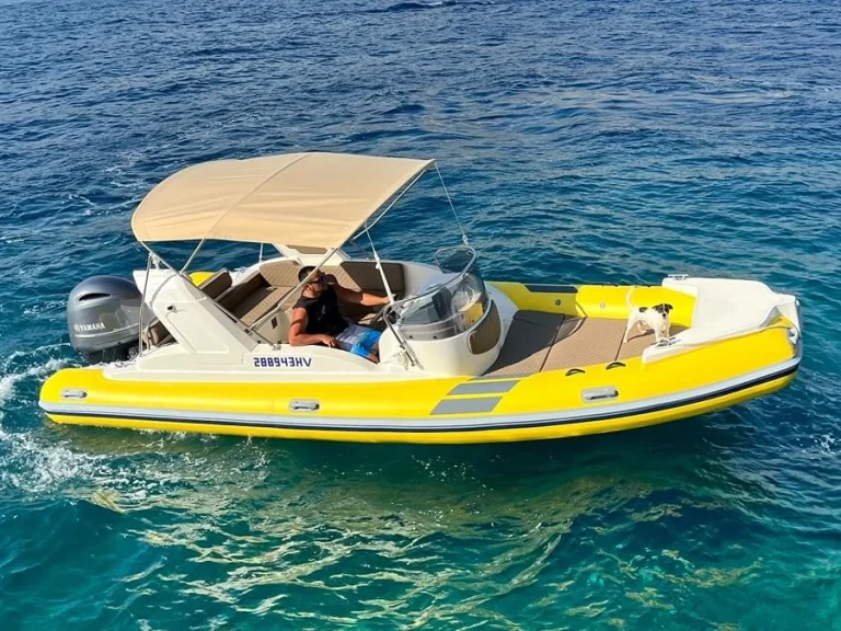 Alquiler de barcos Hvar barato de B23F