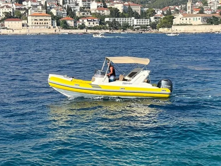 Alquiler Lancha en Hvar - Aquamax B23F