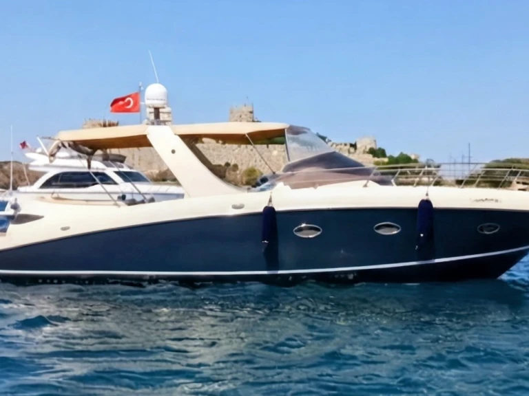 Alquiler de Mano Marine Mano Marine 37 Grand S en Göcek