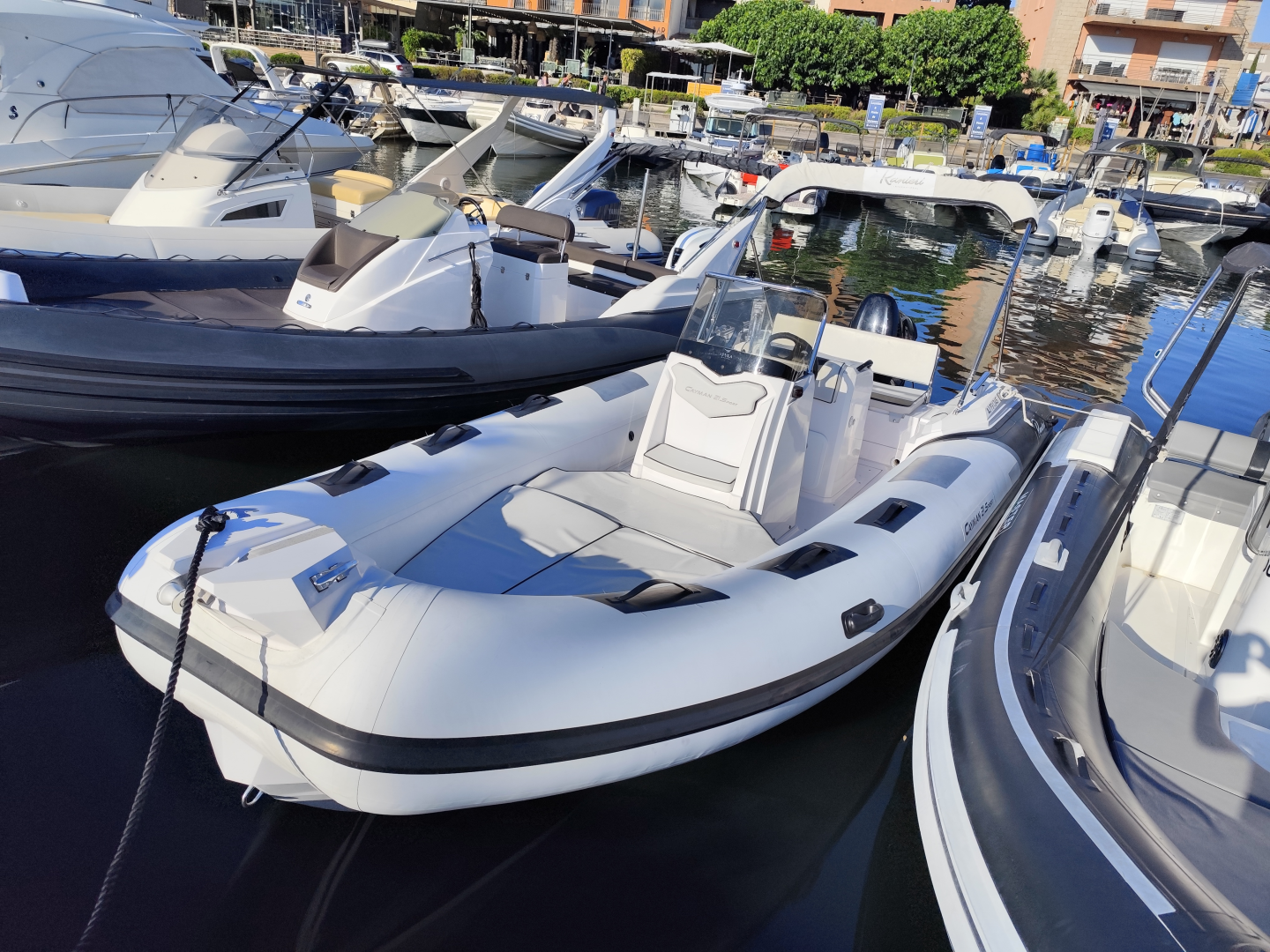 Neumática para alquilar Porto-Vecchio al mejor precio