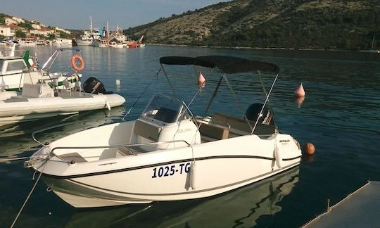 Alquiler Lancha Quicksilver con o sin  título de navegación