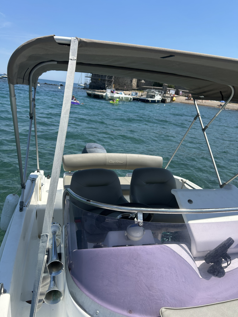 Alquiler Le Cap d'Agde - B2 Marine 572 DC en SamBoat