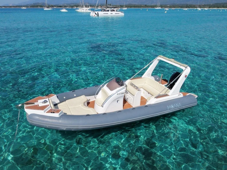 Alquiler de barcos Lecci barato de Moana