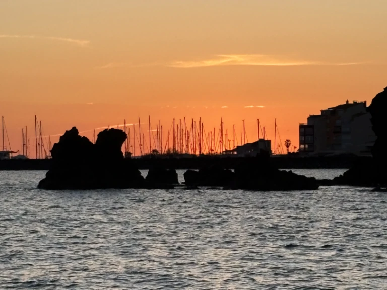 Lancha para alquilar Le Cap d'Agde al mejor precio